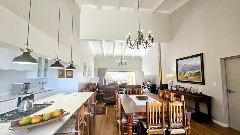 3 Bedroom Property for Sale in Dana Bay Western Cape